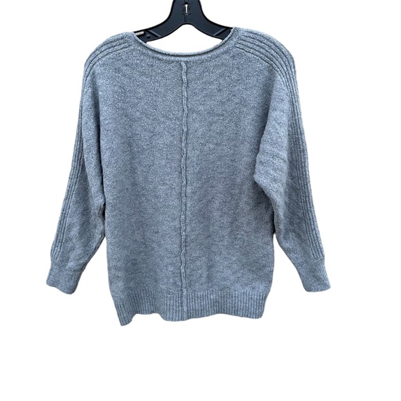 Isela Women’s Sweater gray Size S - Picture 2 of 7
